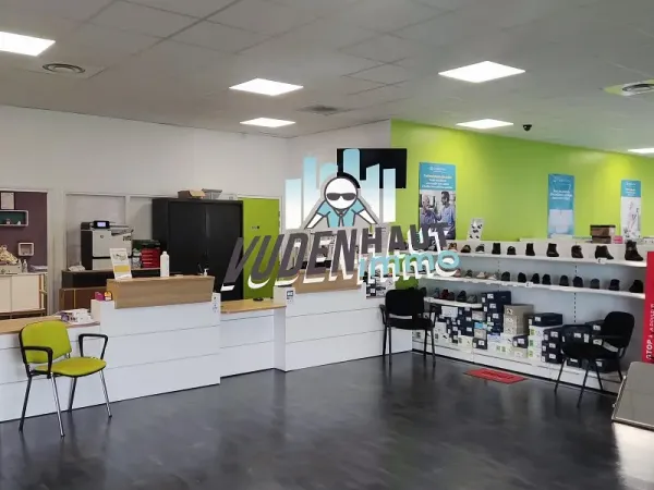Local commercial 250 m² 