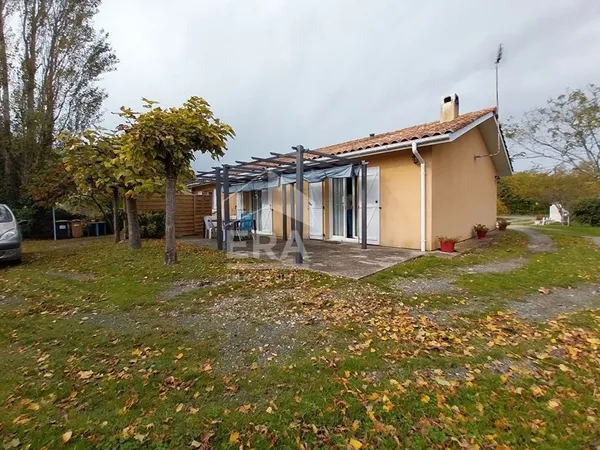 Propriété 3 pièces 85 m² 