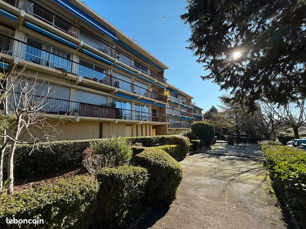 Appartement 4 pièces 80 m² 