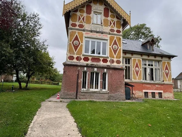 Maison 9 pièces 251 m² 