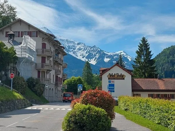 Local commercial 236 m² 