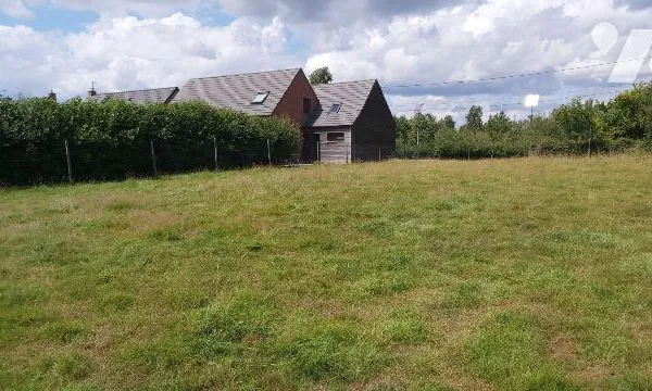 Terrain 983 m² 