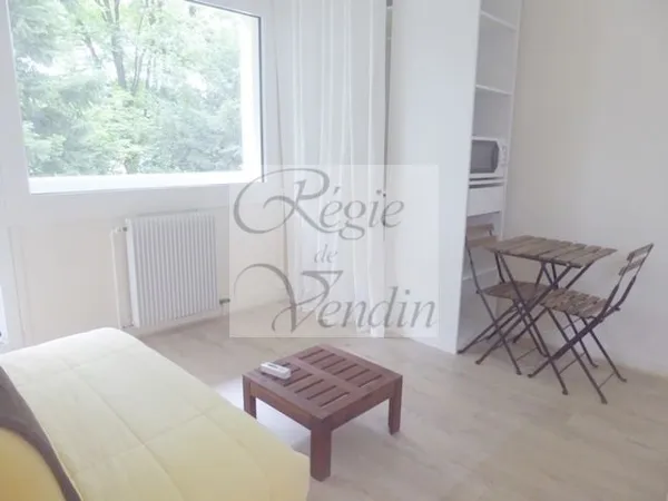 RESIDENCE CHANTOISEAU - STUDIO RDC 