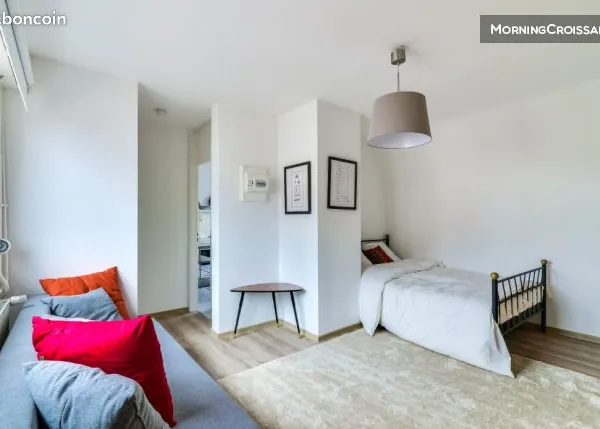 Studio 1 pièce 35 m² 