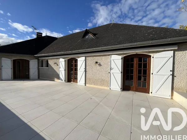 Maison 5 pièces 181 m² 