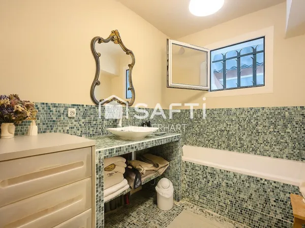 Maison de 185m2 sur terrain de 1600m2 à exploiter ! 