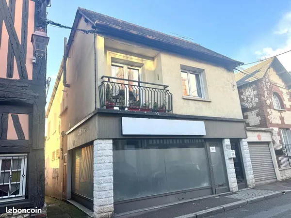 Immeuble 168 m² 