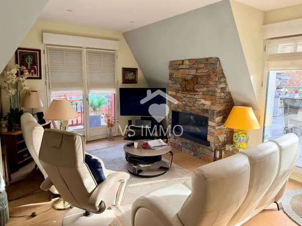 Appartement 4 pièces 184 m² 