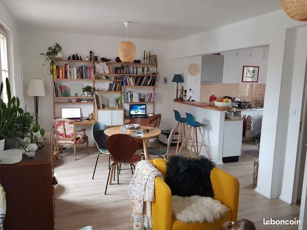 Appartement T4 de 3 chambres à Orgères - Proche écoles et commerces 