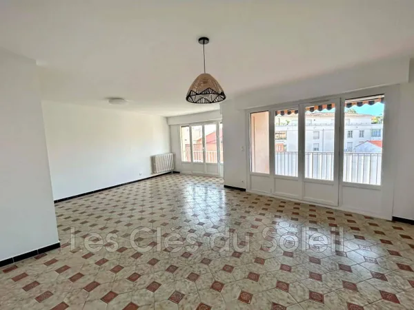 Appartement 3 pièces 81 m² 