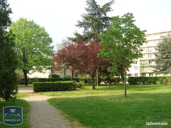 Appartement 4 pièces 65 m² 