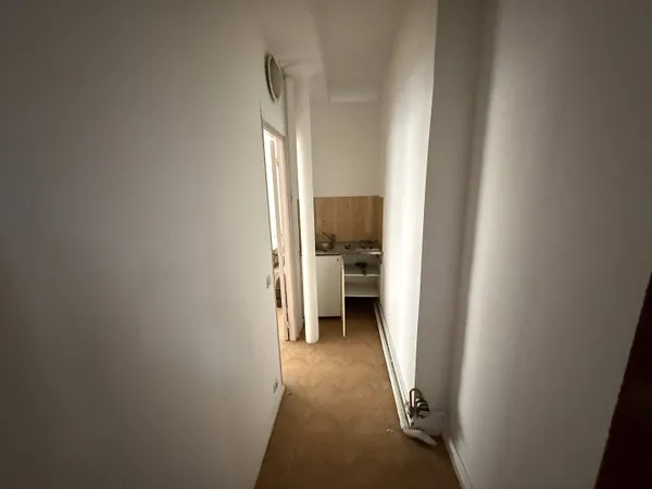 Boutique 2 pièces 40 m² 