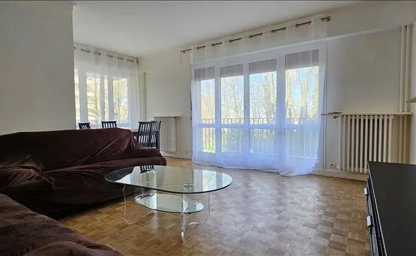 Appartement 4 pièces 93 m² 