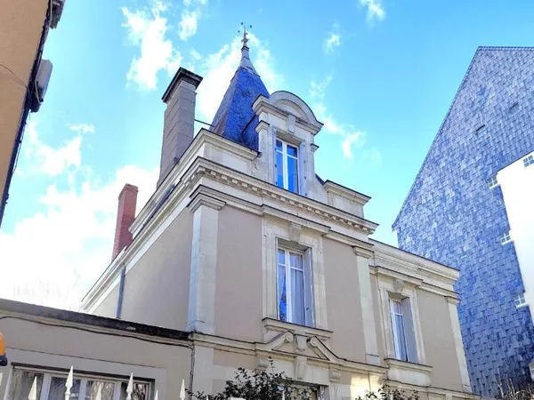 Maison 12 pièces 252 m² 