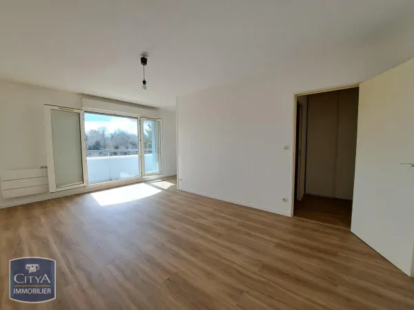 Studio 1 pièce 31 m² 