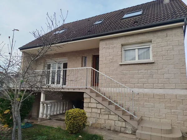 Maison 6 pièces 118 m² 