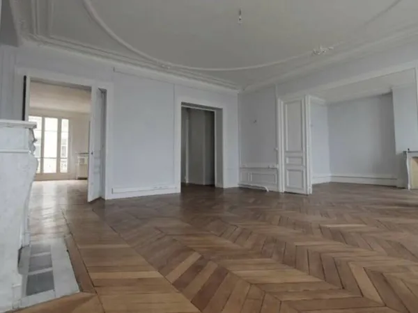 Appartement 5 pièces 176 m² 