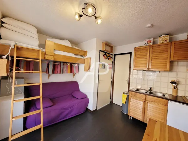 Appartement 1 pièce 13 m² 