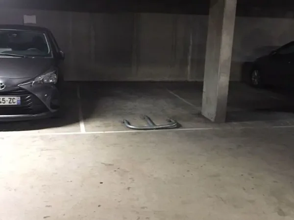PARKING JOLIMONT 
