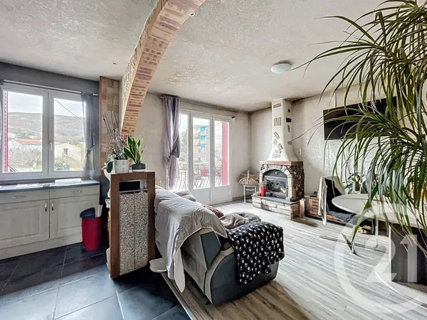 Immeuble 111 m² 