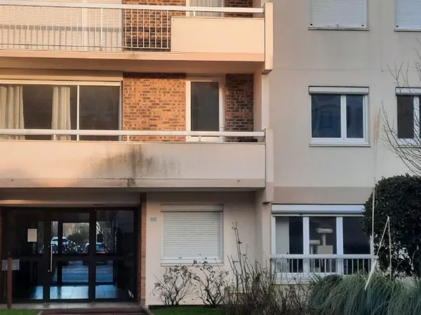 Appartement T3, 2 chambres et grand sejour 
