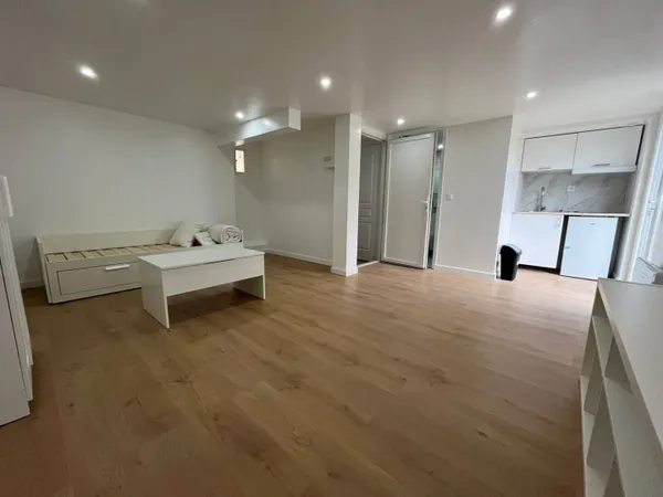 Appartement 1 pièce 25 m² 