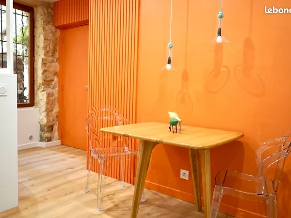 Studio meublé Nimes centre idéal étudiant 