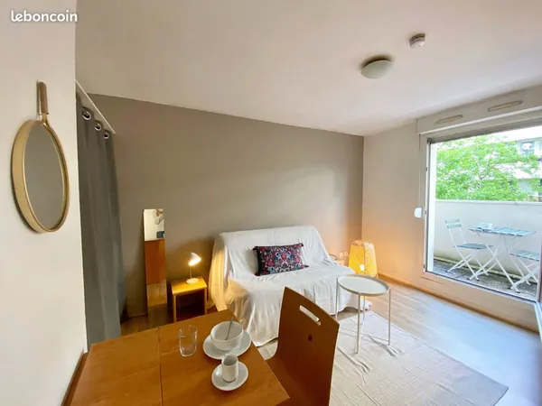 Location studio meublé 