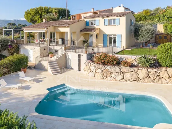 Proche Nice - Superbe propriété vue mer 