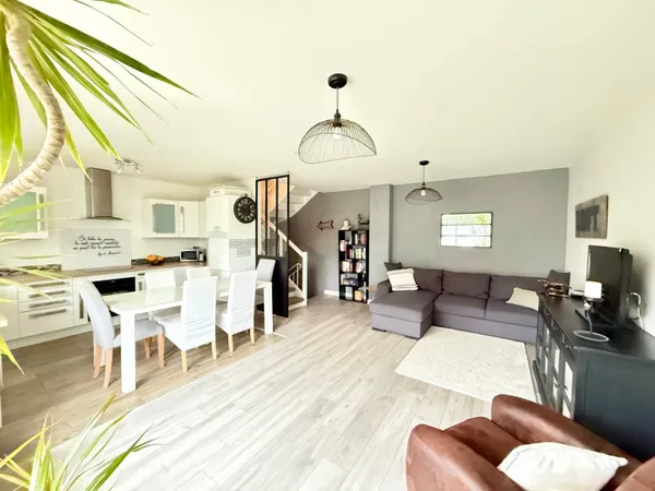 Appartement 4 pièces 94 m² 