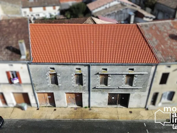 Maison 3 pièces 260 m² 
