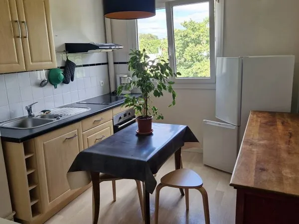 Propose appartement en colocation 
