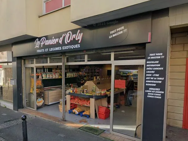 Local commercial à louer sur rue commerçante à orly 