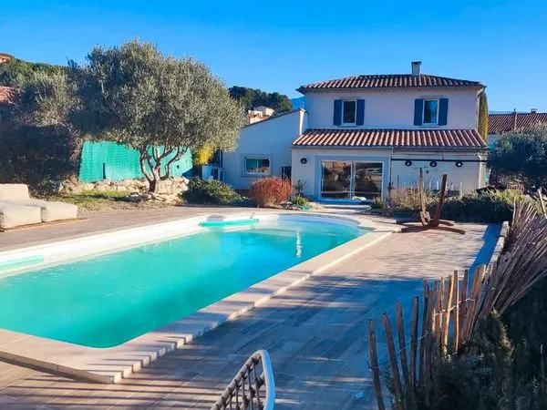 Bastide avec logement indépendant 