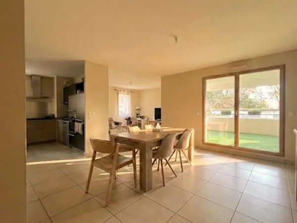Appartement 4 pièces 101 m² 