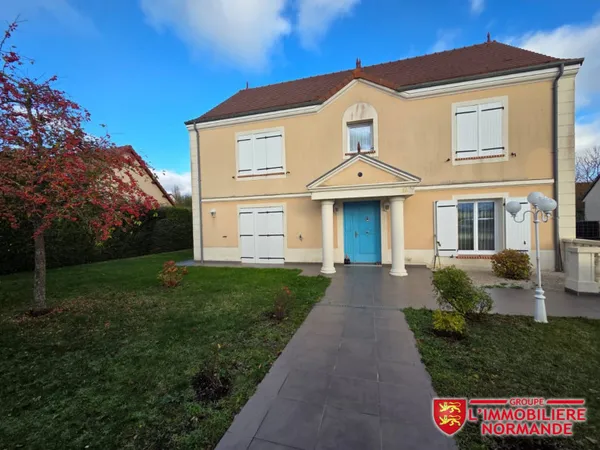Maison 7 pièces 260 m² 