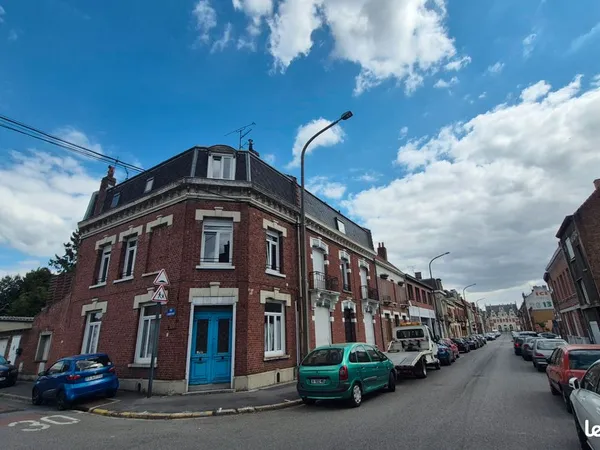 Immeuble de rapport 6 pièces 79 m² 