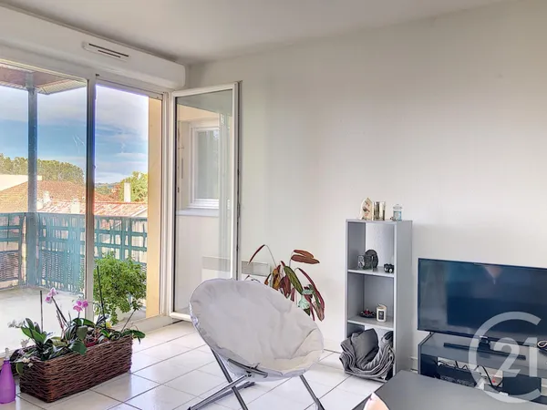 Appartement 2 pièces 45 m² 