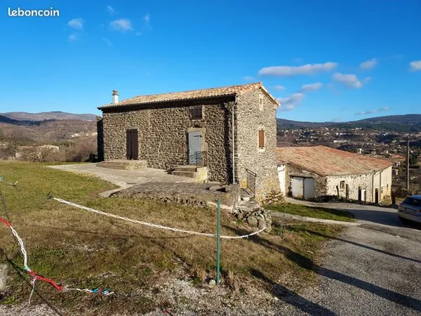 Maison 12 pièces 400 m² 