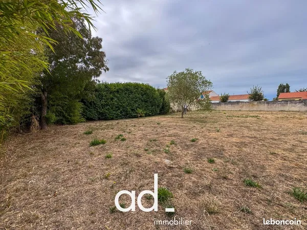 Terrain 360 m² L'Houmeau 