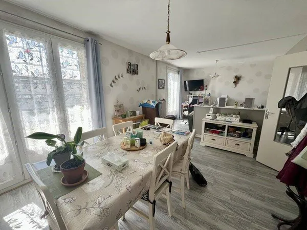 Appartement 4 pièces 74 m² 