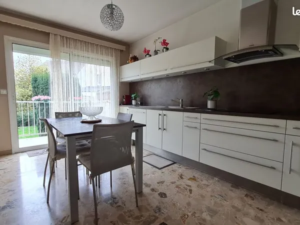 Maison 6 pièces 135 m² 