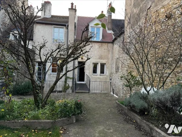Maison 7 pièces 201 m² 