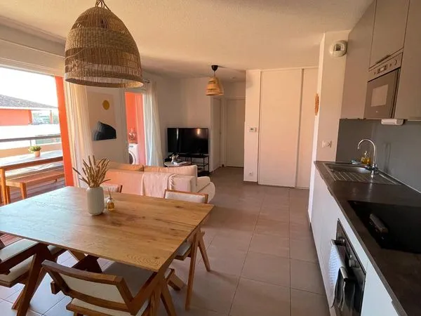 Appartement T2 de 44 m² avec grand balcon 
