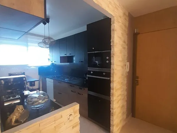 Appartement 5 pièces 78 m² 