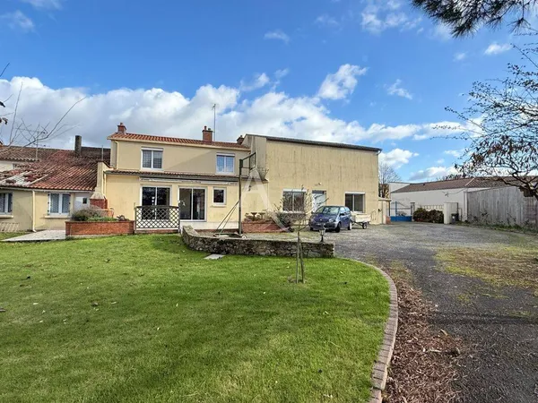 Maison 5 pièces 150 m² 