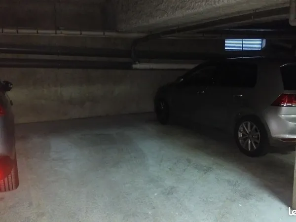 Parking Maisons-Alfort juilliottes 