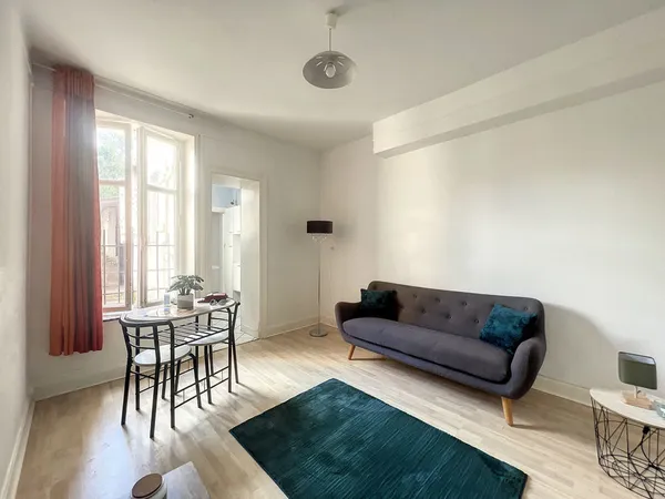 RUE GABRIEL MOUILLERON - (DISPO FIN NOVEMBRE) 