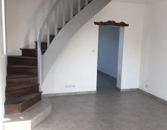 Appartement 3 pièces 84 m² 