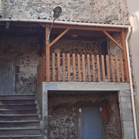 Maison rénovée avec terrasse 